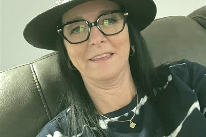 Stella, 24 — Escort in Metabetchouan, Canada