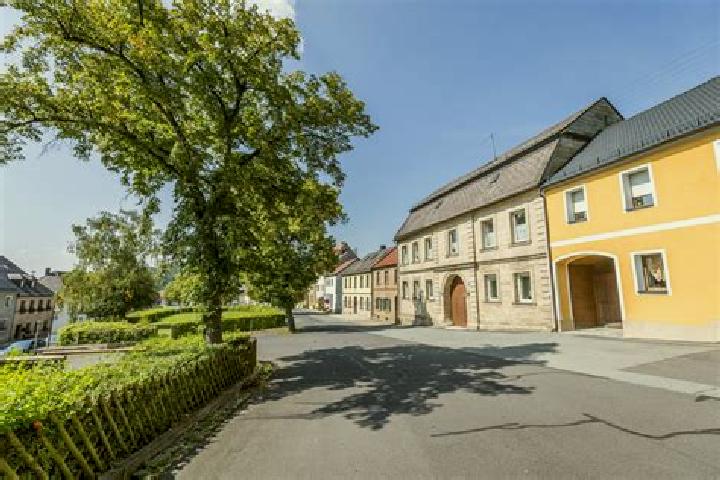 Stella, 24 — Escort in Neustadt am Kulm, Germany