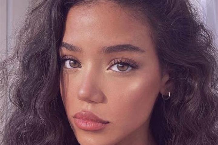 Stella, 25, a black brown-eyed mixed companion based in Carlopolis. Offering Party Girl, Overnight, Deep French Kissing, Couples. Available for incall and ou...