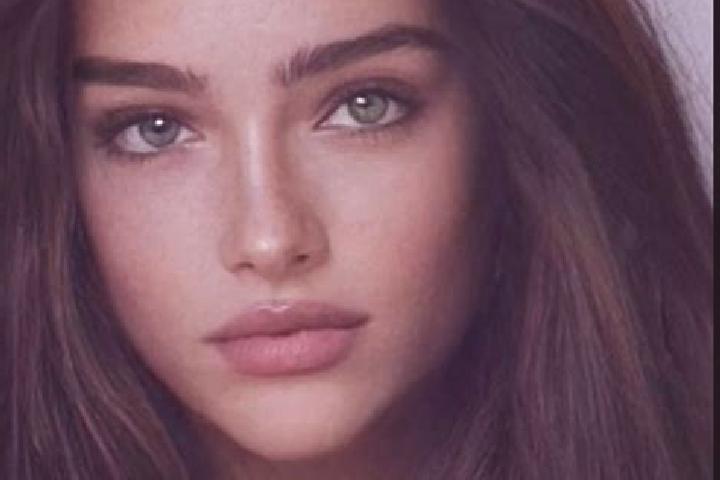 Stella, 25, a chestnut grey-eyed caucasian companion based in Chashniki. Offering OWO, Massage, Travel Companion. Available for incall and outcall, day and e...