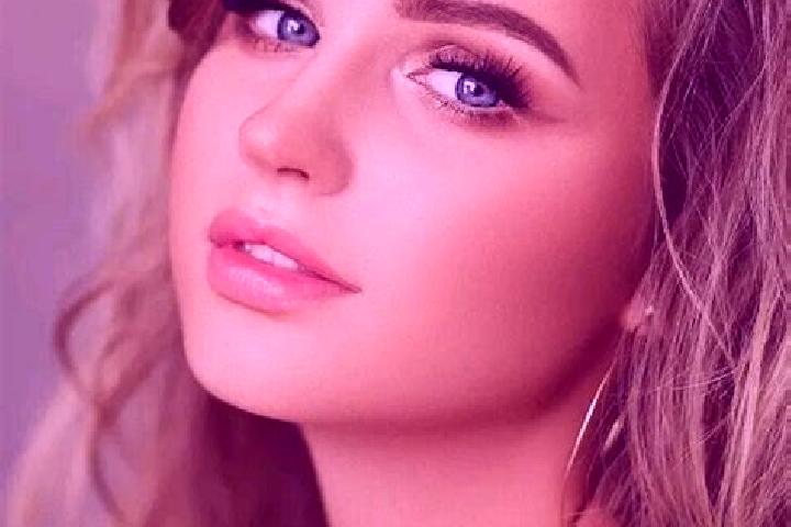 Stella, 25, a dark blonde blue-eyed asian companion based in Lima Pampa. Offering Girlfriend Experience, Erotic Massage, A-Level, Domination, Dinner Date. Av...