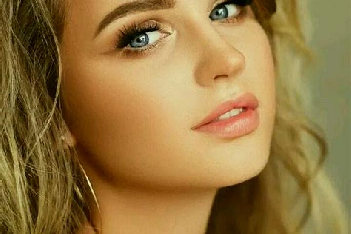 Stella, 25, a dark blonde blue-eyed ebony companion based in Loma de Guamuchil. Offering OWO, Domination, Girlfriend Experience. Available for incall and out...