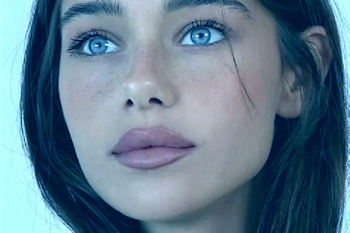 Stella, 26, a brunette brown-eyed middle eastern companion based in Ingazeira. Offering Couples, Fetish, Striptease. Available for incall and outcall, overni...