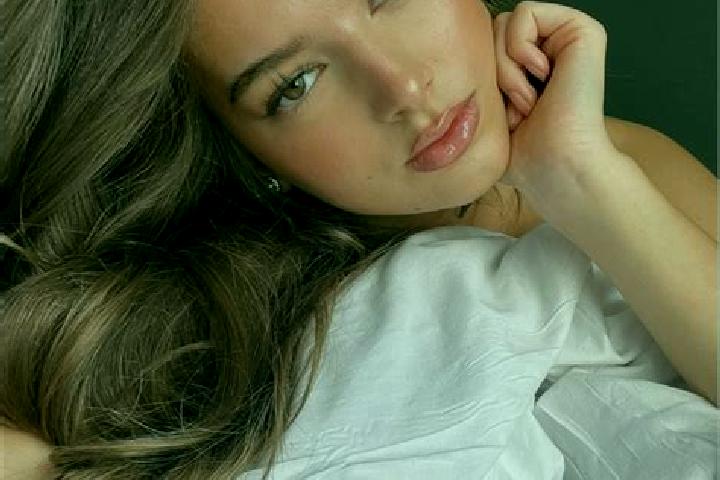 Stella, 26, a chestnut hazel-eyed mediterranean companion based in Zhuyu. Offering Party Girl, 69, Erotic Massage. Available for incall and outcall, overnigh...
