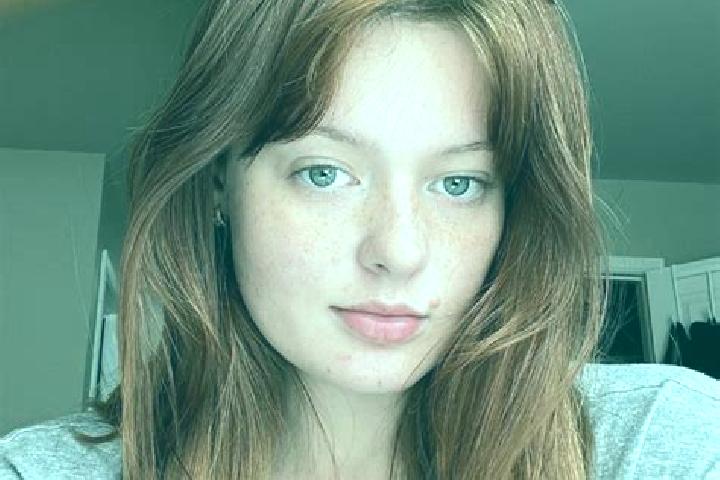 Stella, 26, a red grey-eyed european companion based in Barrio Jesus. Offering GFE, Duos, Dinner Date, OWO, Overnight. Available for incall and outcall, day ...