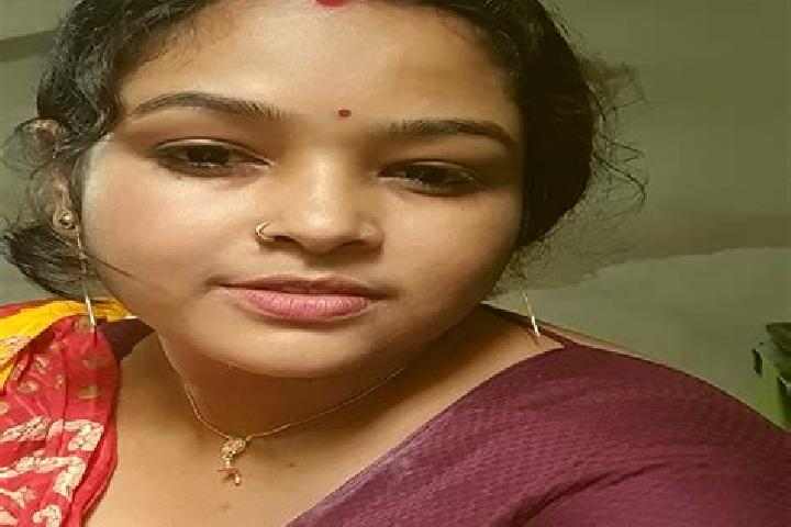 Stella, 26 — Escort in Gangarampur, India