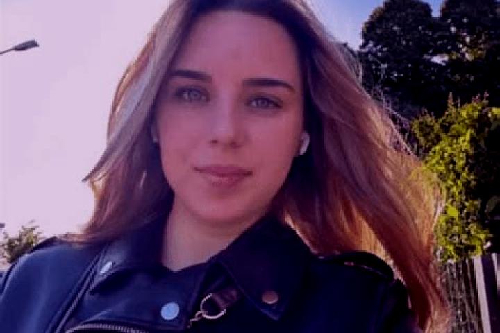 Stella, 26 — Escort in Nereju, Romania