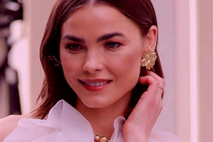 Stella, 26 — Escort in Northwood, Australia