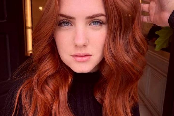 Stella, 27, a auburn blue-eyed middle eastern companion based in Marktsteft. Offering Massage, Fetish, Couples. Available for incall and outcall, day and eve...