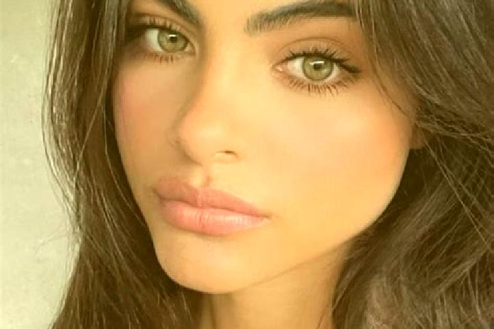 Stella, 27, a brunette brown-eyed caucasian companion based in Mingzhou. Offering Erotic Massage, GFE, Tantra, Fetish. Available for incall and outcall, day ...
