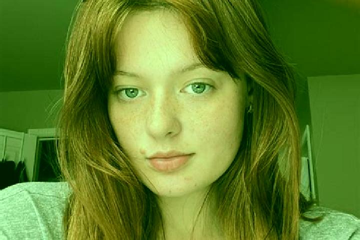 Stella, 27, a chestnut blue-eyed caucasian companion based in Poricany. Offering Fetish, Deep French Kissing, Striptease, A-Level. Available for incall and o...