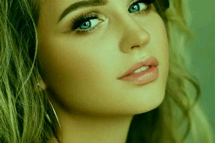Stella, 27, a dark blonde blue-eyed european companion based in Alvares Machado. Offering OWO, Overnight, Girlfriend Experience. Available for incall and out...