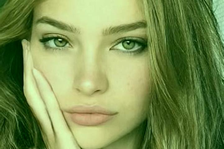 Stella, 27, a dark blonde hazel-eyed caucasian companion based in Lokoja. Offering OWO, Couples, CIM, GFE, Roleplay. Available for incall and outcall, overni...