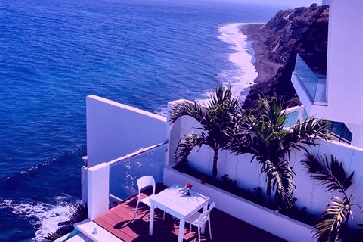Stella, 27 — Escort in Fonte Filipe, Cape Verde