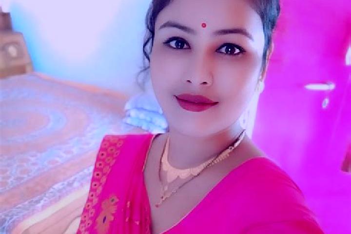 Stella, 27 — Escort in Hajo, India