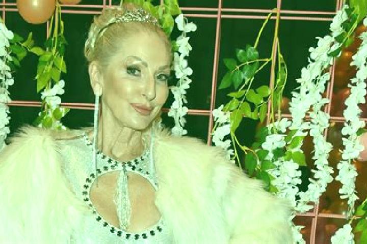 Stella, 27 — Escort in Misca, Romania