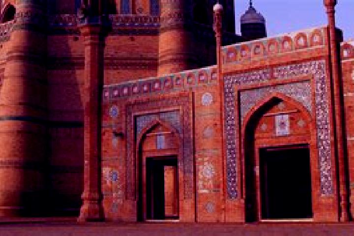 Stella, 27 — Escort in Multan, Pakistan