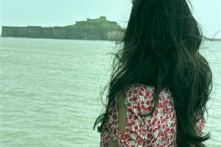 Stella, 27 — Escort in Murud, India