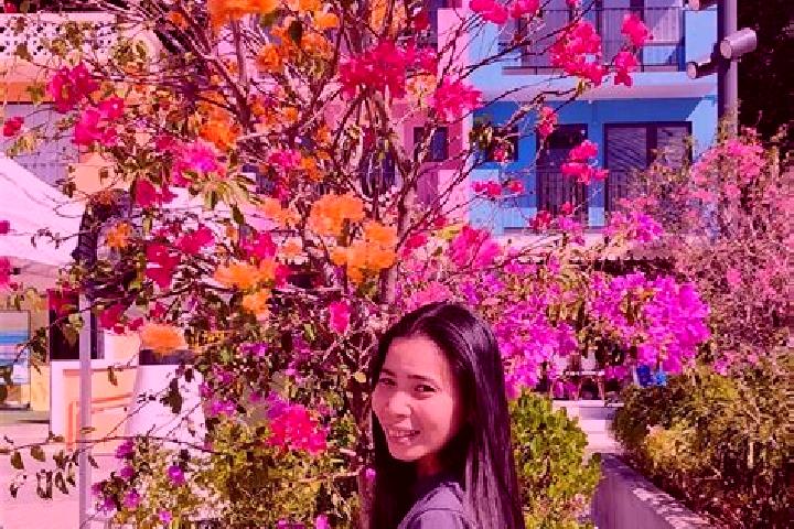 Stella, 27 — Escort in Ponong, Philippines
