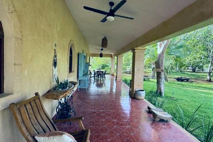 Stella, 27 — Escort in San Antonio Tehuitz, Mexico