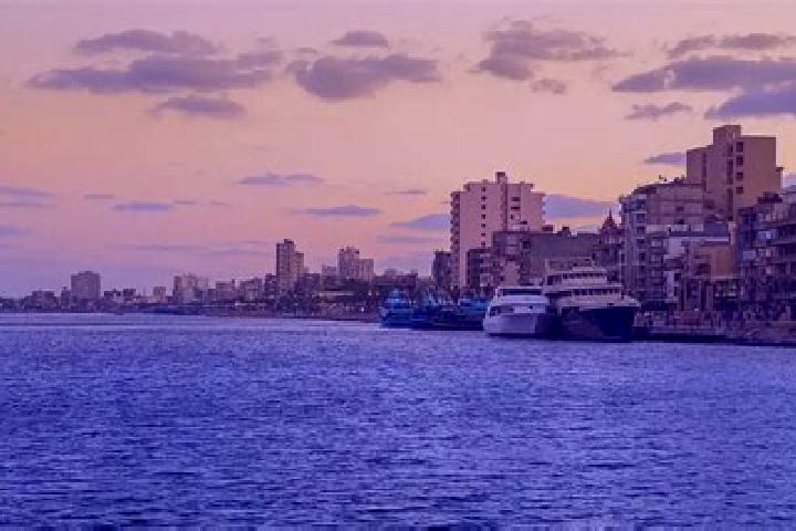 Stella, 27 — Escort in Shubrakhit, Egypt