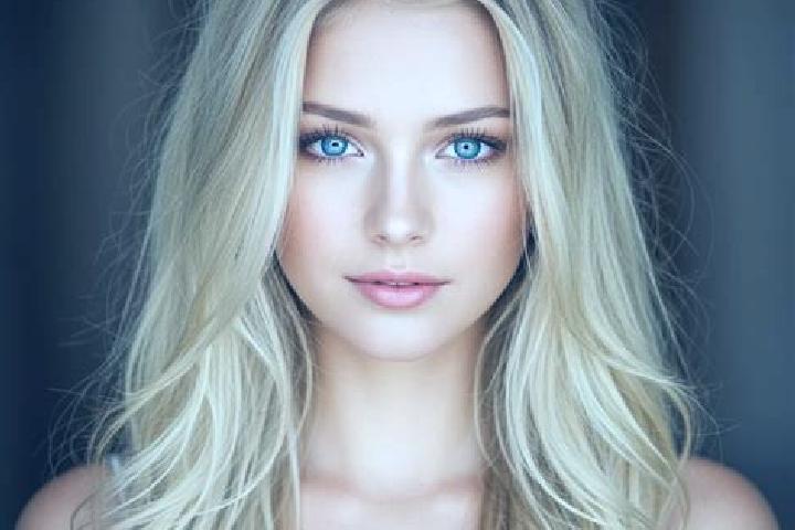 Stella, 28, a blonde hazel-eyed mixed companion based in San Giorgio Monferrato. Offering Girlfriend Experience, BDSM, Travel Companion, Striptease, A-Level....
