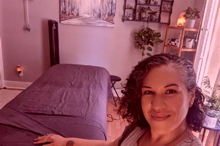 Stella, 28, a chestnut dark-eyed ebony companion based in Neuhaus an der Pegnitz. Offering Striptease, OWO, Travel Companion, Massage. Available for incall a...