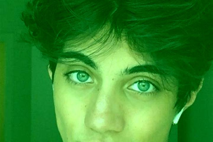Stella, 28, a chestnut green-eyed caucasian companion based in Santa Fe do Araguaia. Offering Deep French Kissing, GFE, CIM. Available for incall and outcall...