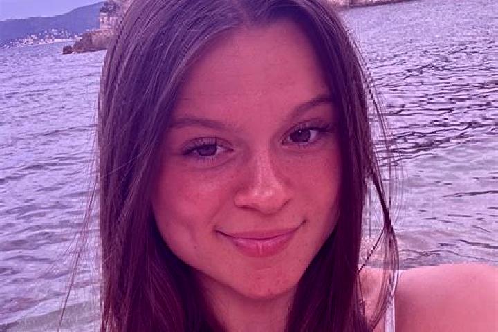 Stella, 28 — Escort in Baisieux, France