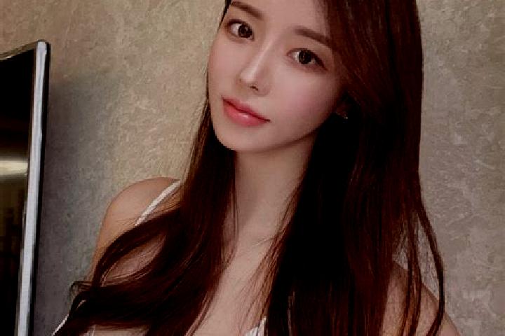 Stella, 28 — Escort in Kunwi, South Korea
