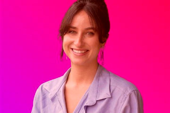 Stella, 28 — Escort in Massieu, France