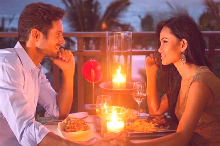 Stella, 29, a brunette amber-eyed caucasian companion based in Snug. Offering Dinner Date, Couples, Massage. Available for incall and outcall, day and evenin...