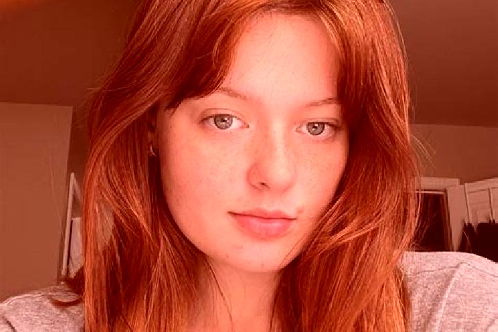 Stella, 29, a chestnut green-eyed caucasian companion based in Frignicourt. Offering OWO, Massage. Available for incall and outcall, day and evening dates.