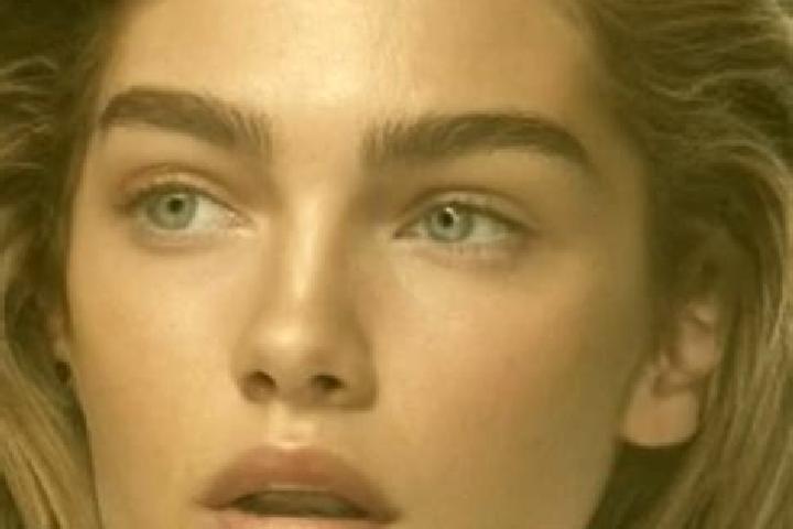 Stella, 29, a dark blonde blue-eyed middle eastern companion based in Sahlkamp. Offering Tantra, Roleplay, Deep French Kissing, Duos. Available for incall an...