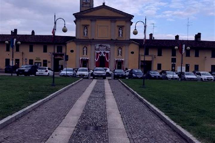Stella, 29 — Escort in Cusago, Italy