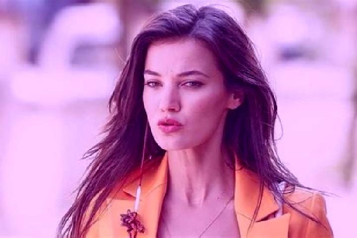 Stella, 29 — Escort in Kaygisiz, Turkey