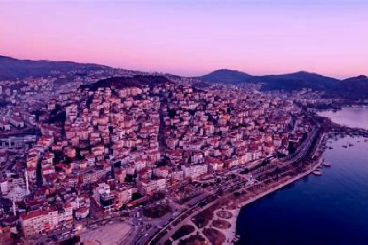 Stella, 29 — Escort in Kocabas, Turkey