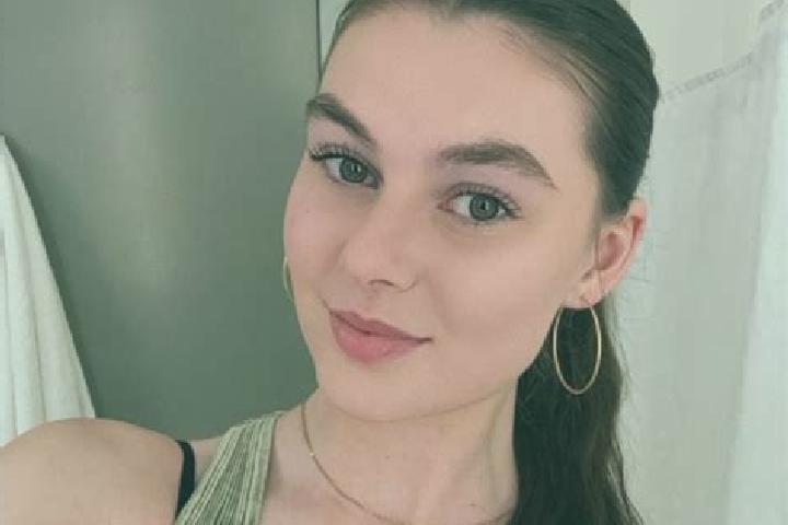 Stella, 29 — Escort in Langhorne, United States
