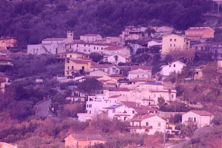 Stella, 29 — Escort in Villa Santa Lucia, Italy