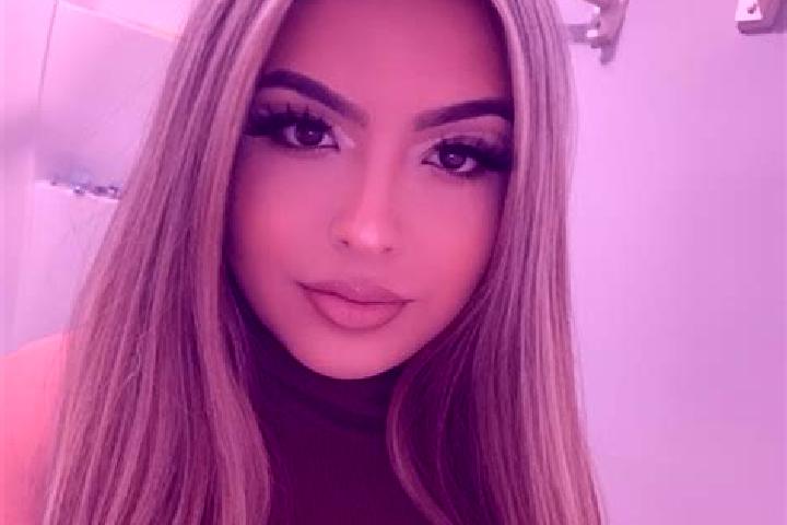 Stella, 30, a blonde grey-eyed latina companion based in San Francisco Nuxano. Offering Tantra, OWO, Striptease. Available for incall and outcall, overnight ...