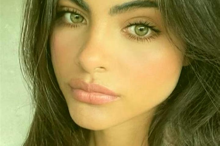 Stella, 30, a brunette amber-eyed indian companion based in Bantargedang. Offering Girlfriend Experience, Travel Companion, Dinner Date, Roleplay. Available ...