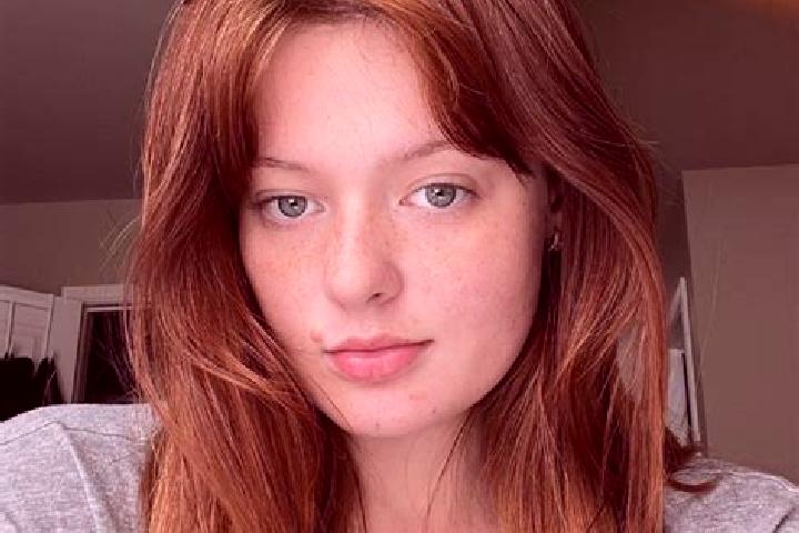 Stella, 30, a red grey-eyed mixed companion based in Winkleigh. Offering GFE, Erotic Massage, Girlfriend Experience. Available for incall and outcall, overni...