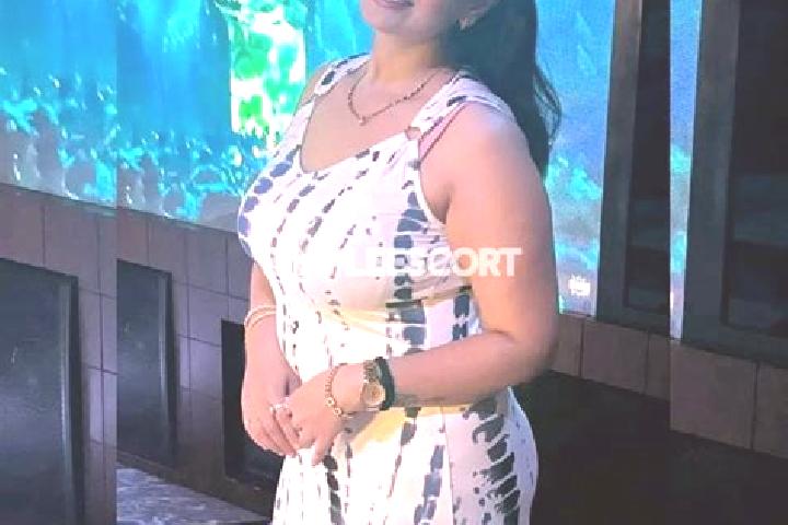 Stella, 30 — Escort in Airoli, India