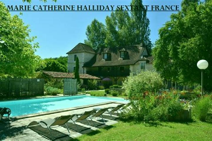 Stella, 30 — Escort in Antonne, France