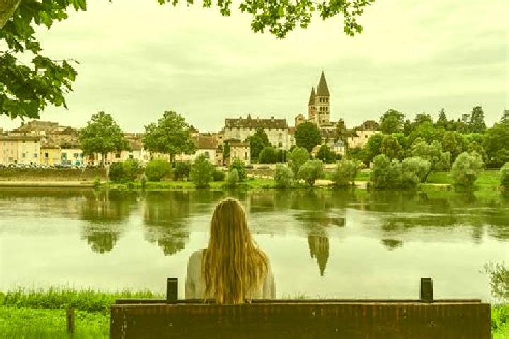 Stella, 30 — Escort in Chvalsiny, Czech Republic