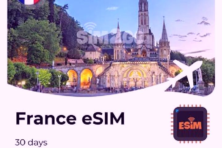 Stella, 30 — Escort in Gaye, France