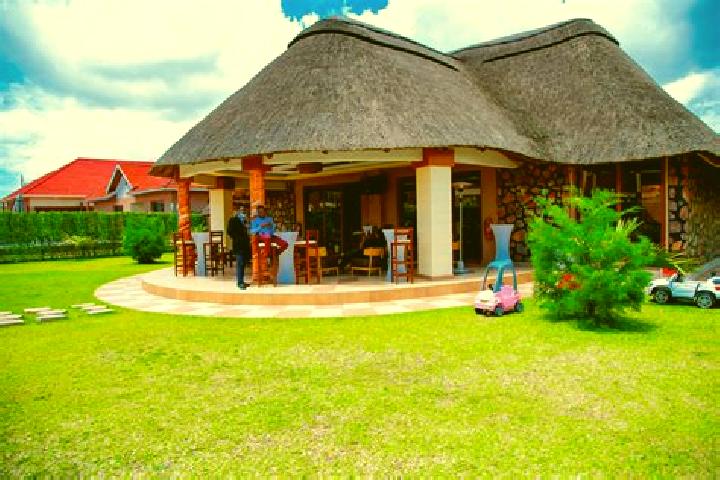 Stella, 30 — Escort in Kiboga, Uganda