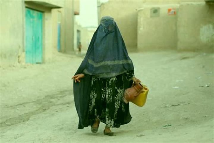 Stella, 30 — Escort in Qal ah-ye Shahi, Afghanistan