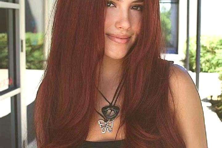 Stella, 31, a auburn dark-eyed indian companion based in Pevek. Offering Striptease, Tantra, Fetish. Available for incall and outcall, overnight bookings ava...