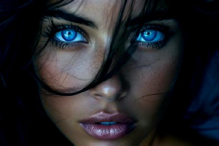 Stella, 31, a black blue-eyed middle eastern companion based in Stueng Trang. Offering Fetish, Couples, Dinner Date, Striptease. Available for incall and out...
